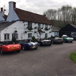 Hotel The Cricketers Arms Petworth Exterior foto
